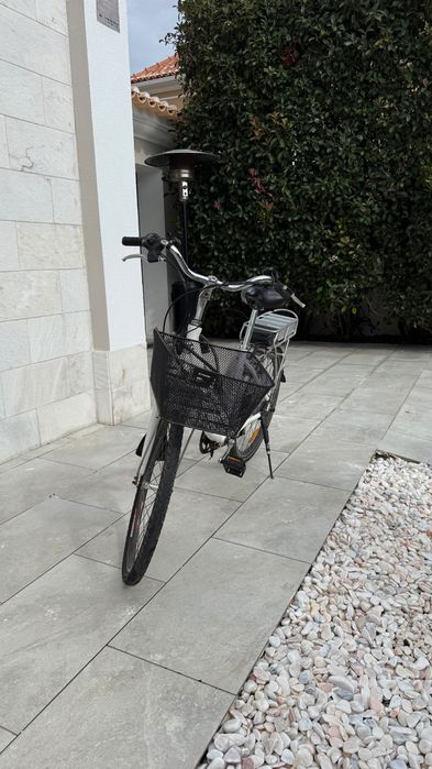 Vendo Bicicleta Elétrica 36V 10.4Ah 7 velocidades, como nova!