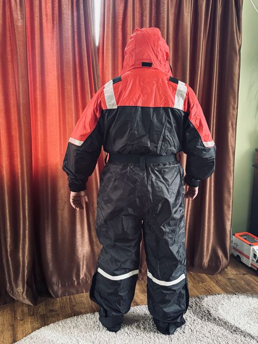 Водонепроникний робочий комбінезон