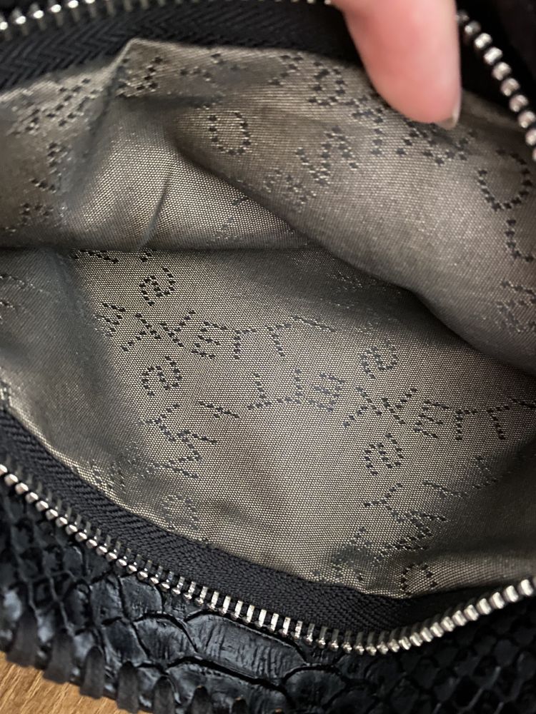 Stella McCartney torebka wizytowa kopertówka skórzana skóra łańcuszku