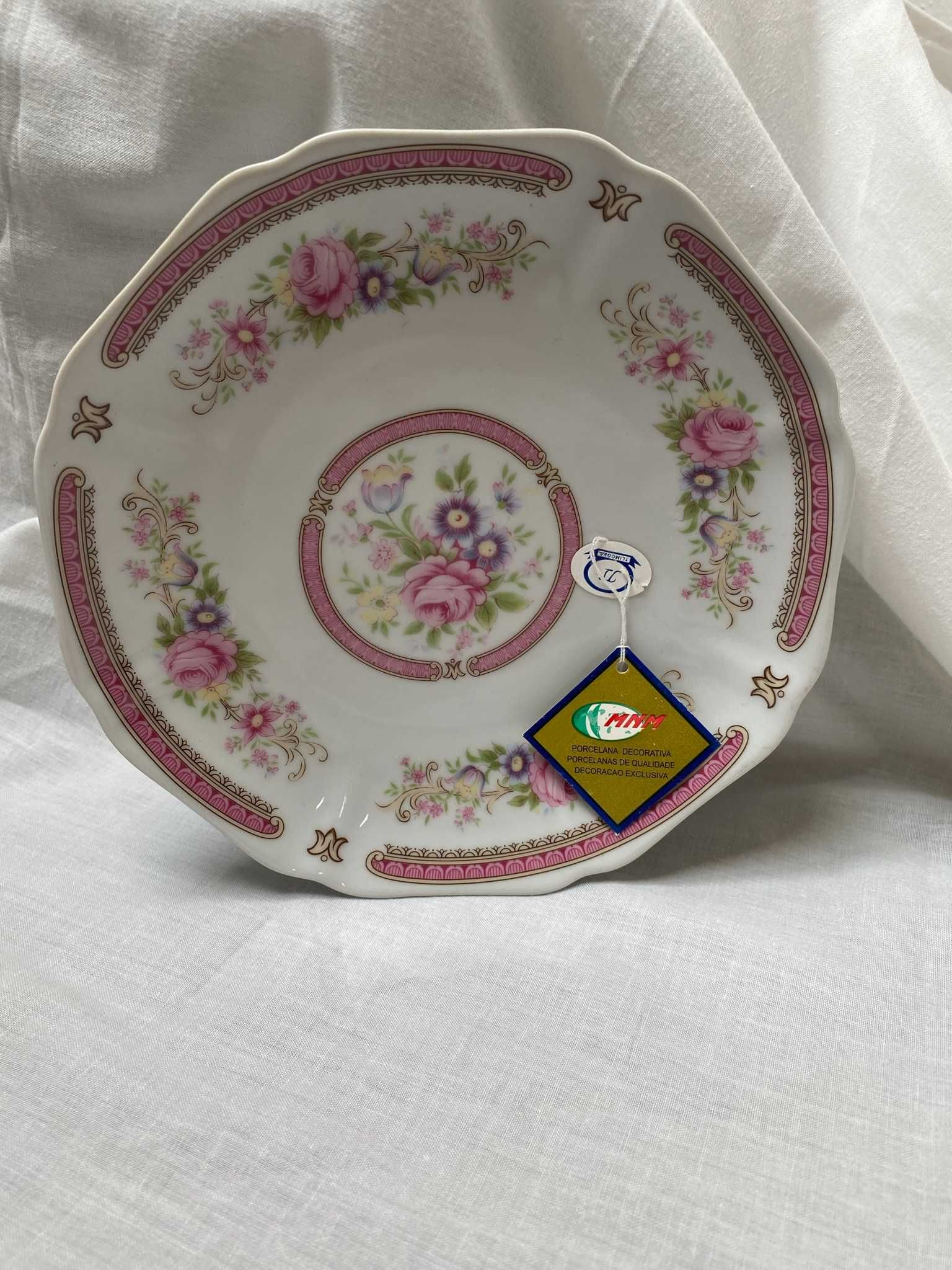 Prato decorativo em porcelana de Limoges