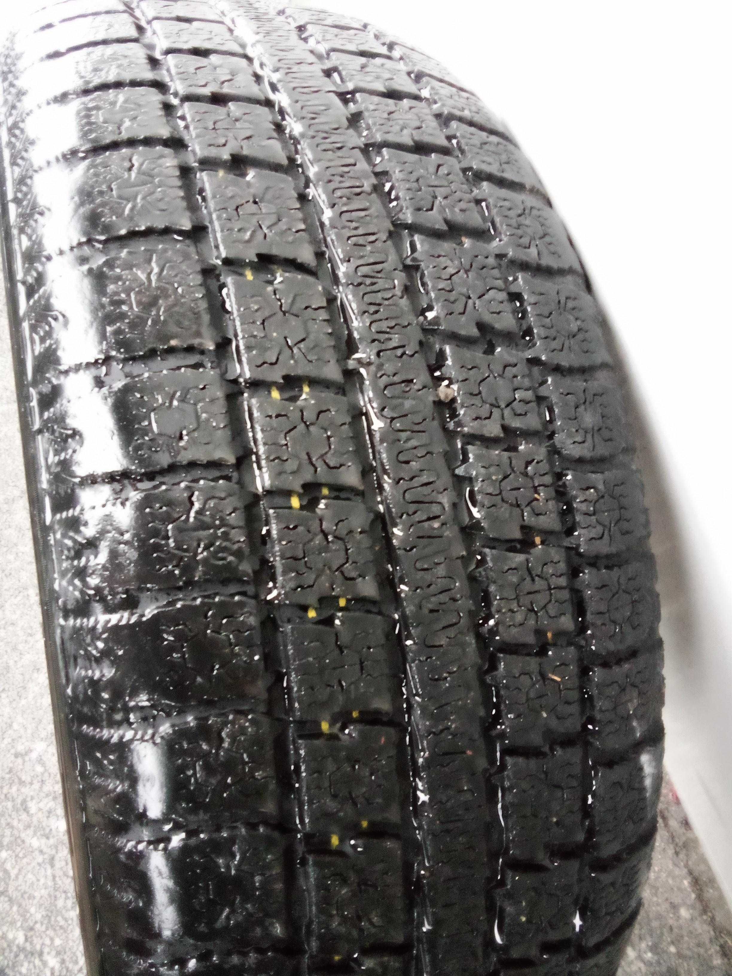 Колеса зимові 205/60 R16 Toyo