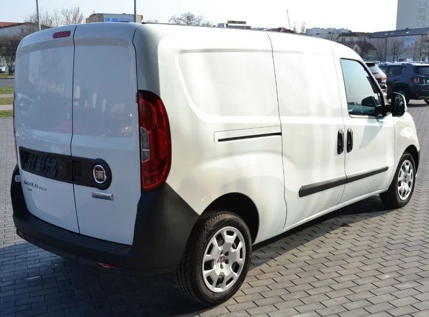 Wynajem Samochodu Fiat Doblo Cargo MAXI BUS Dostawczy Diesel 120KM