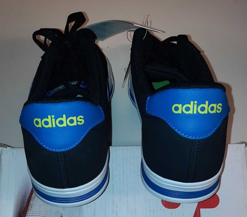 Новые мужские кроссовки, кеды Adidas, оригинал, 43-44