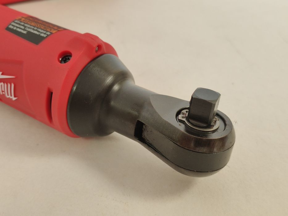 Оригінальний кутовий гайковерт трищітка Milwaukee M12 2457-20 3/8"