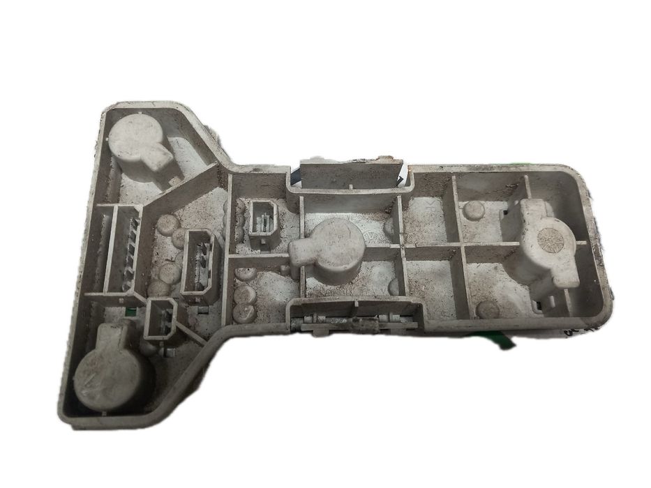 Suporte lâmpada direito VOLKSWAGEN Passat (3B3)