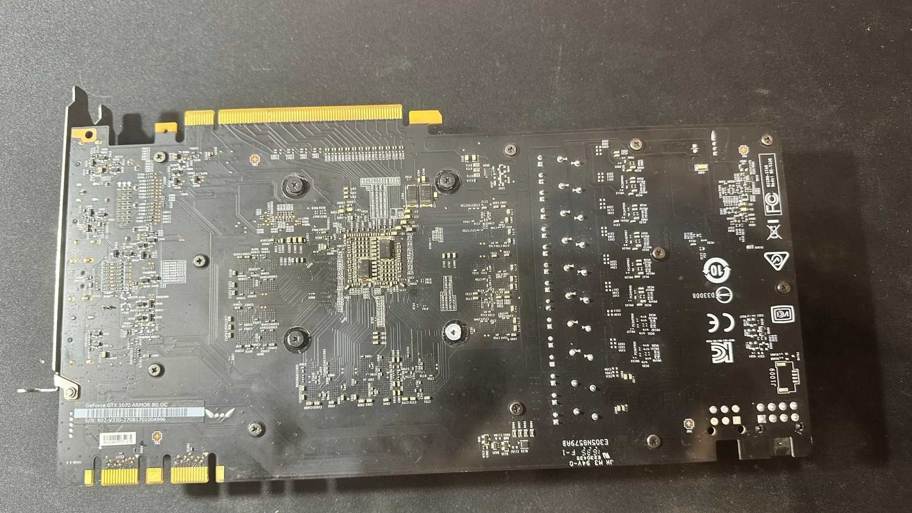 MSI GeForce GTX 1070 8 gb неробоча