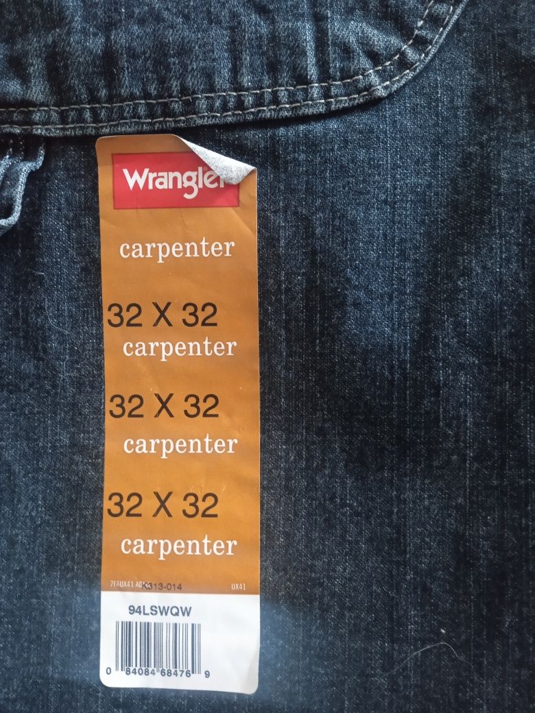 Джинсы Wrangler "Carpenter"Размер 32*32.