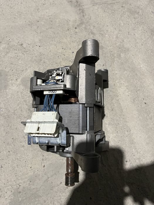 Двигун мотор до пральної машини