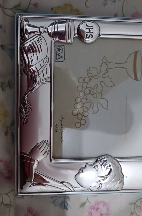 Moldura com prata platinada