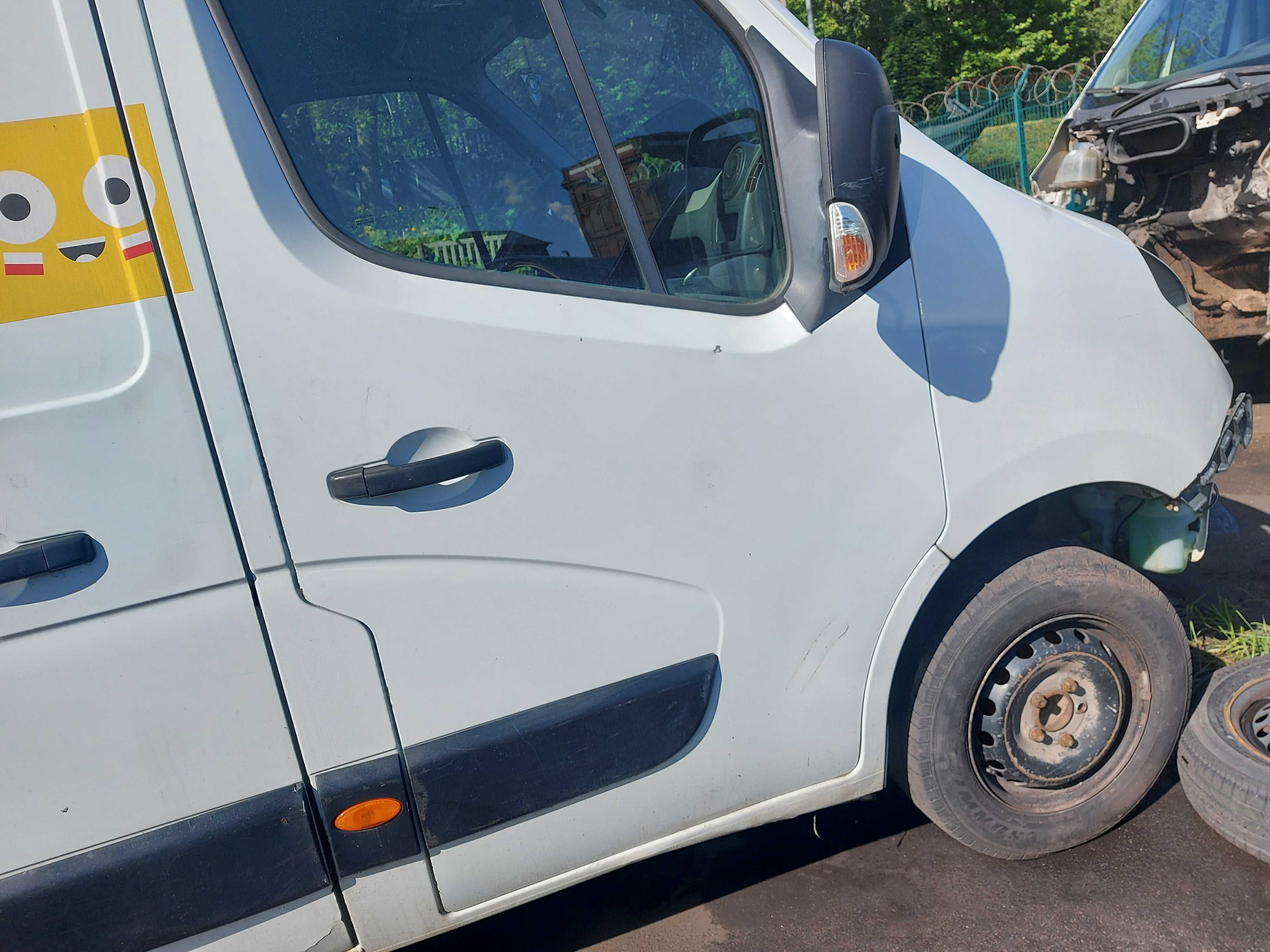 Renault Master III 3 drzwi przednie FV transport/dostawa