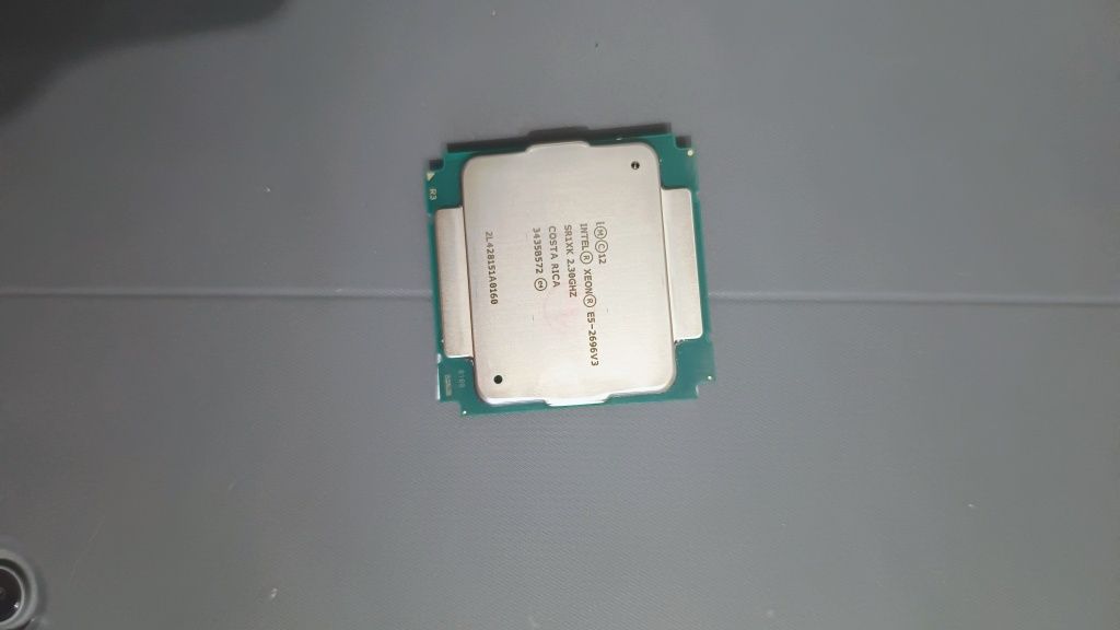 Intel Xeon E5-2696 v3 18 ядер сокет 2011-v3