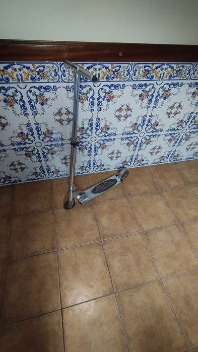 Trotinete dobrável em alumínio