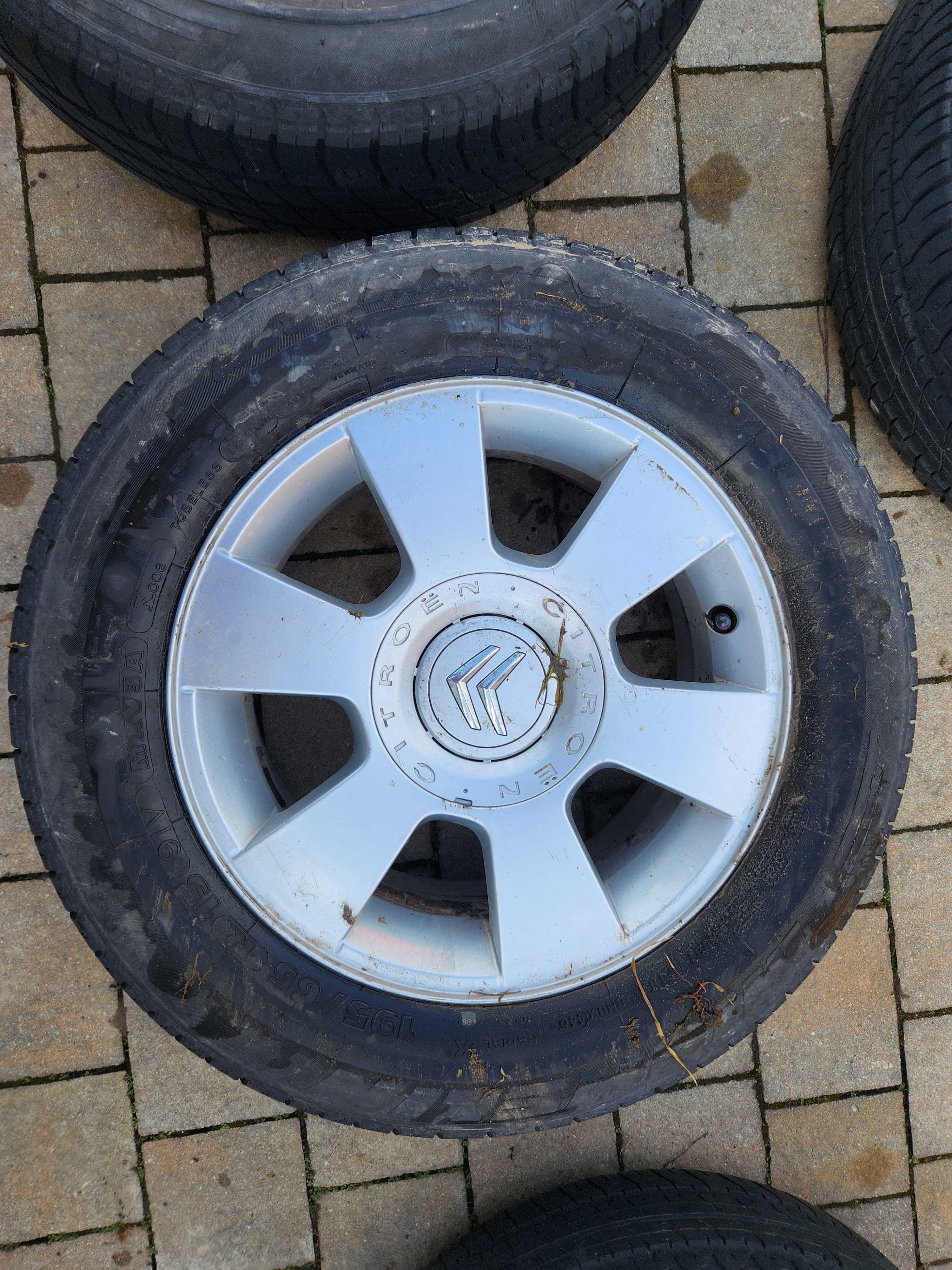 Felgi Aluminiowe Citroen Berlingo Peugeot Partner 15  6,5J15 CH4-27