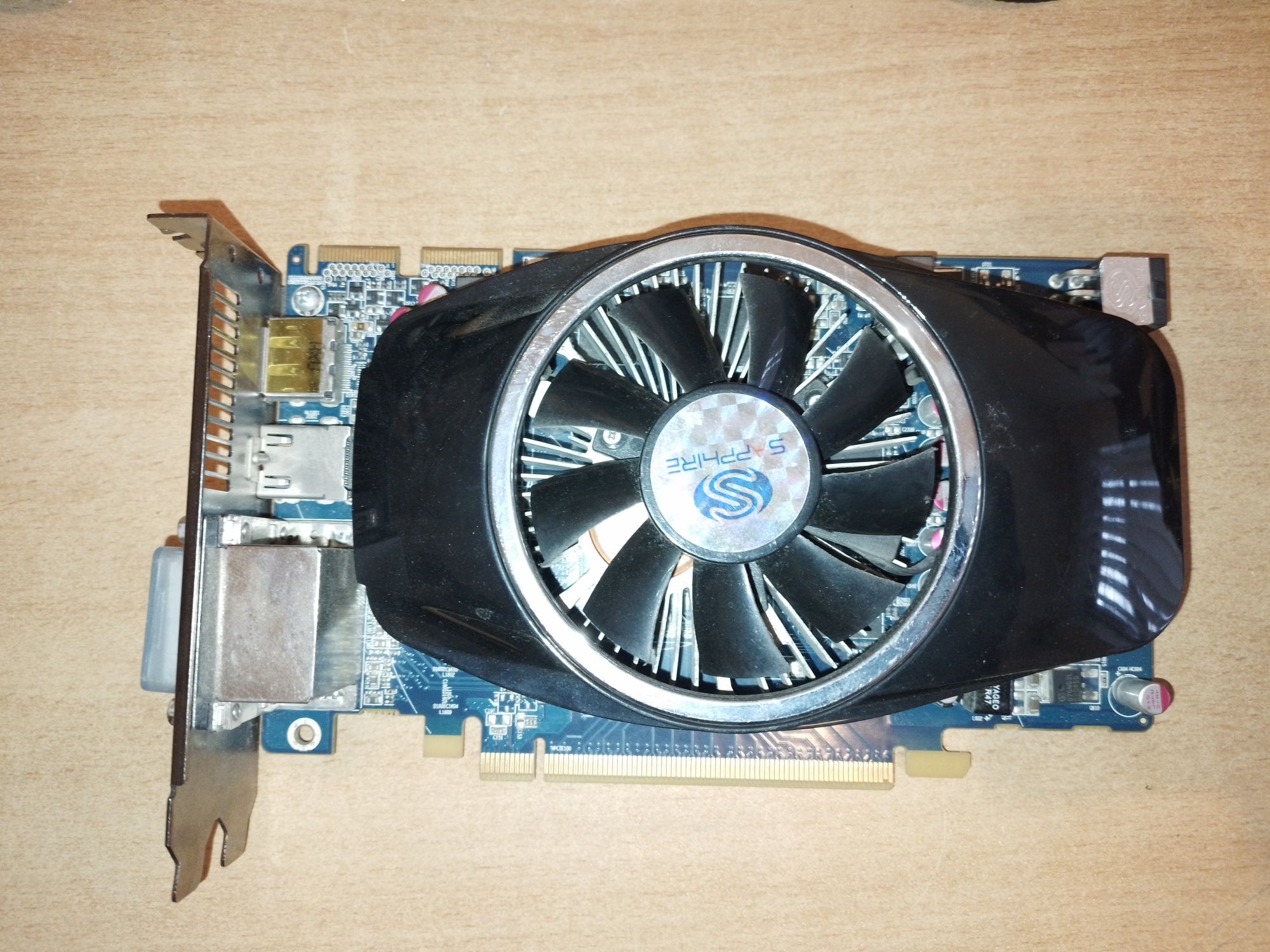 HD5750 128bit 1G GDDR5 Sapphire Radeon PCI-E Відеокарта