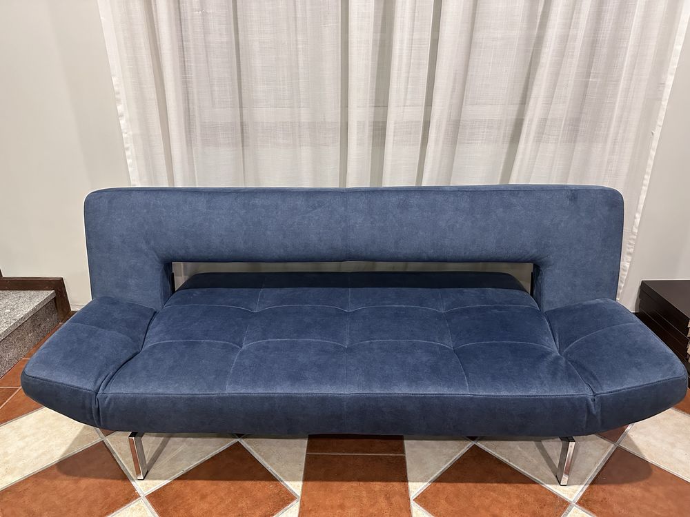 Sofa cama em tecido