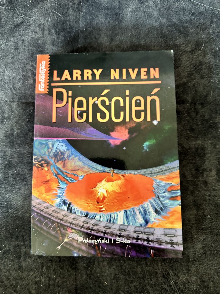 Larry Niven Pierscień