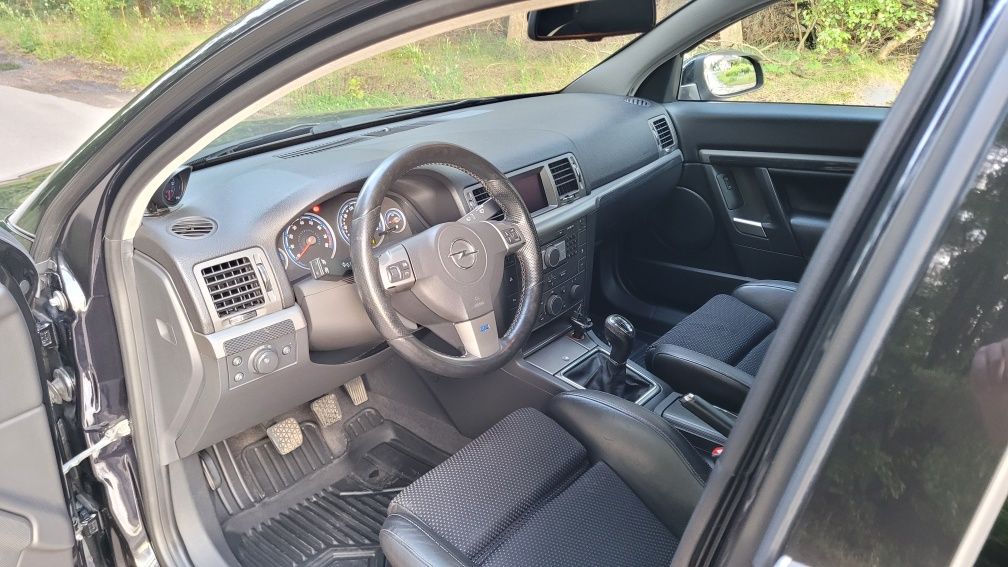 Opel Vectra C OPC 2.8 V6 Turbo 280 KM