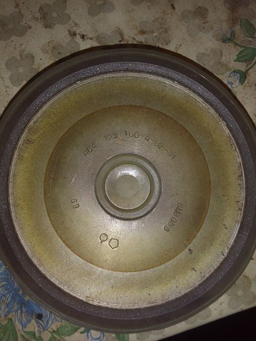 Кругзаточний алмазний89р новий