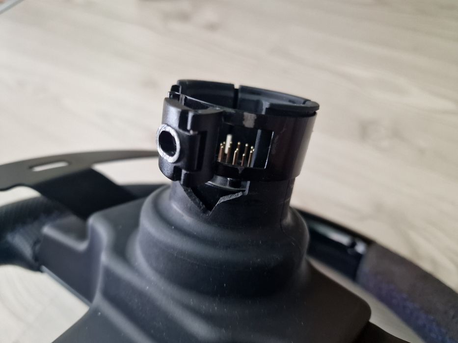 Baza i kierownica Fanatec clubsport CSW v2.5 Fanatec CSL Elite P1