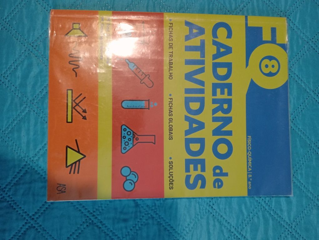 Livros de fichas do 8 ano