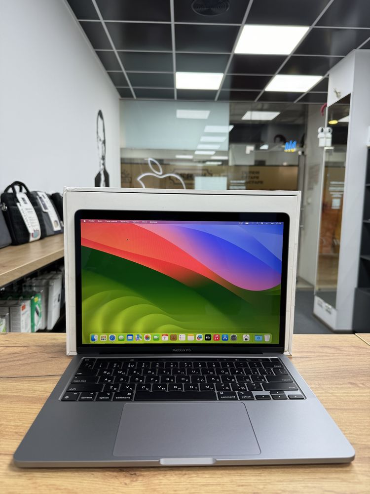 Macbook Pro 13,3” 2022 (M2 / 8gb/ 256 ssd) НОВИЙ