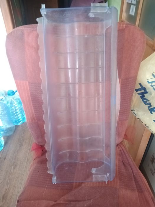 Продам полку в Индезит