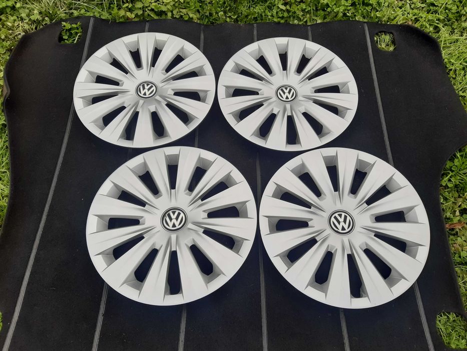 KOŁPAKI " 15 " * ORGINALNE * VOLKSWAGEN * Super Stan  * Wysyłka *