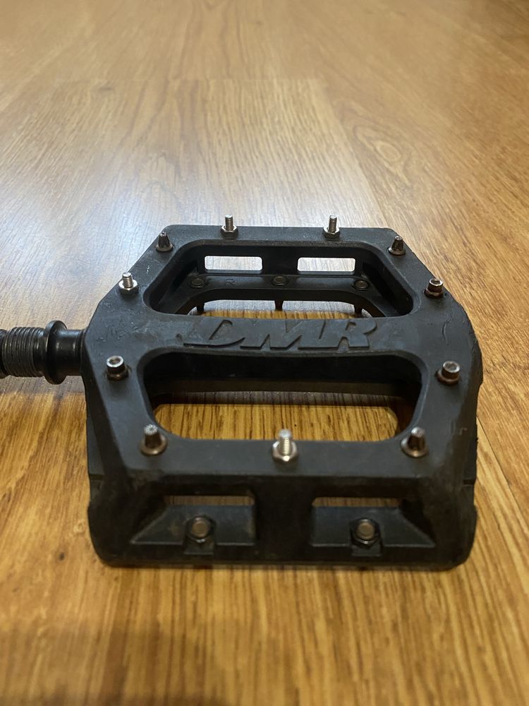 pedais plataforma dmr v11
