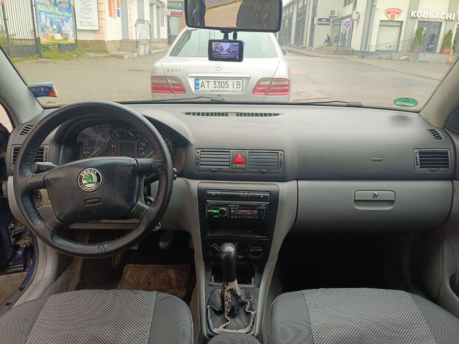Продам Skoda Octavia tour