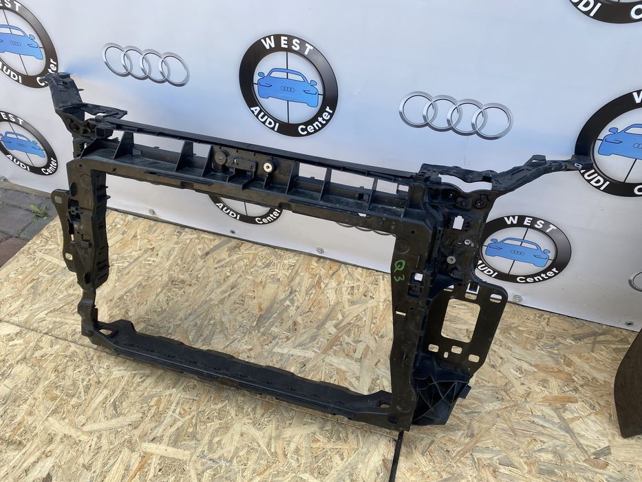 Audi Q3 83A телевізор установочна панель ауді ку3 телевізор