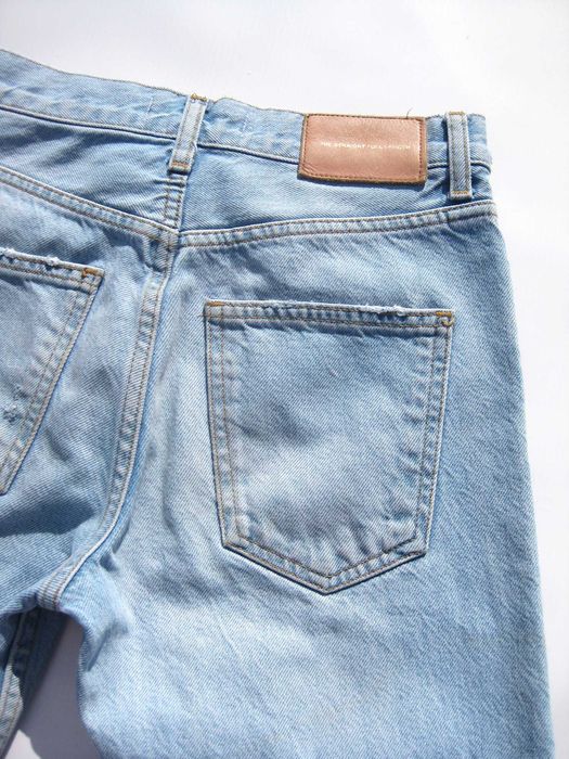 Голубые рваные джинсы прямого кроя средняя посадка ZARA XS