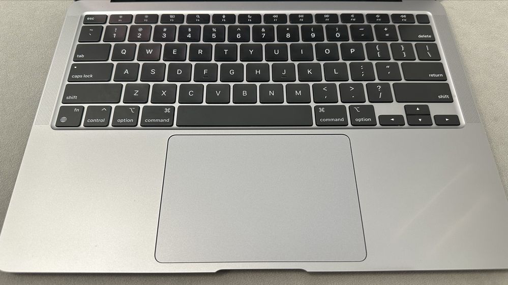 Apple MacBook Air m1 | 16 | 256