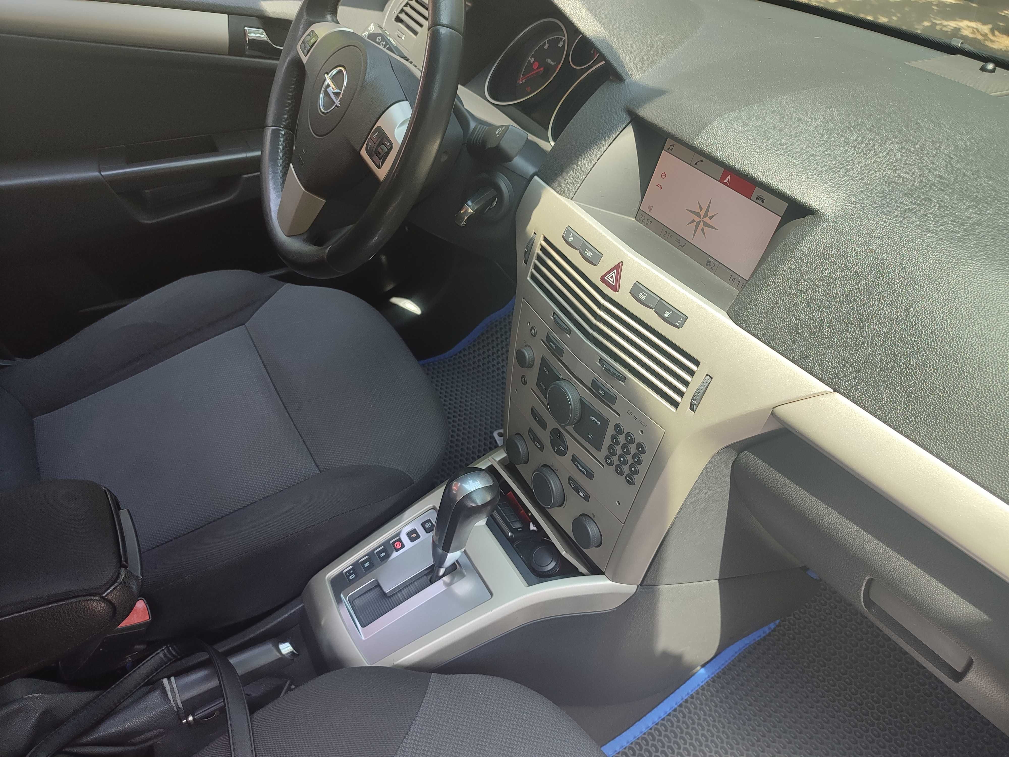 Opel Astra H, 2008 рік, дизель, 1.9 автомат