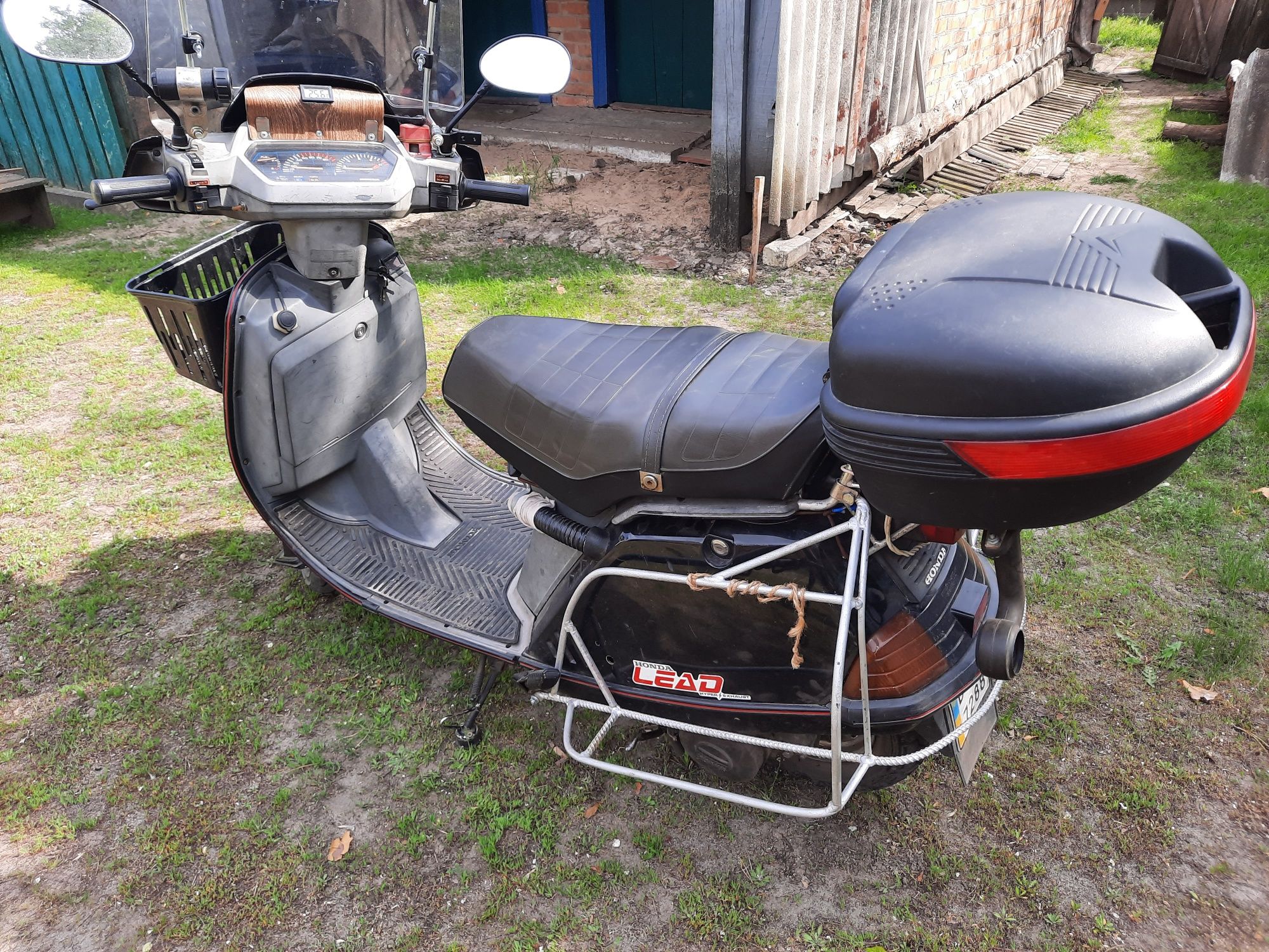 Скутер Honda Lead 80ss