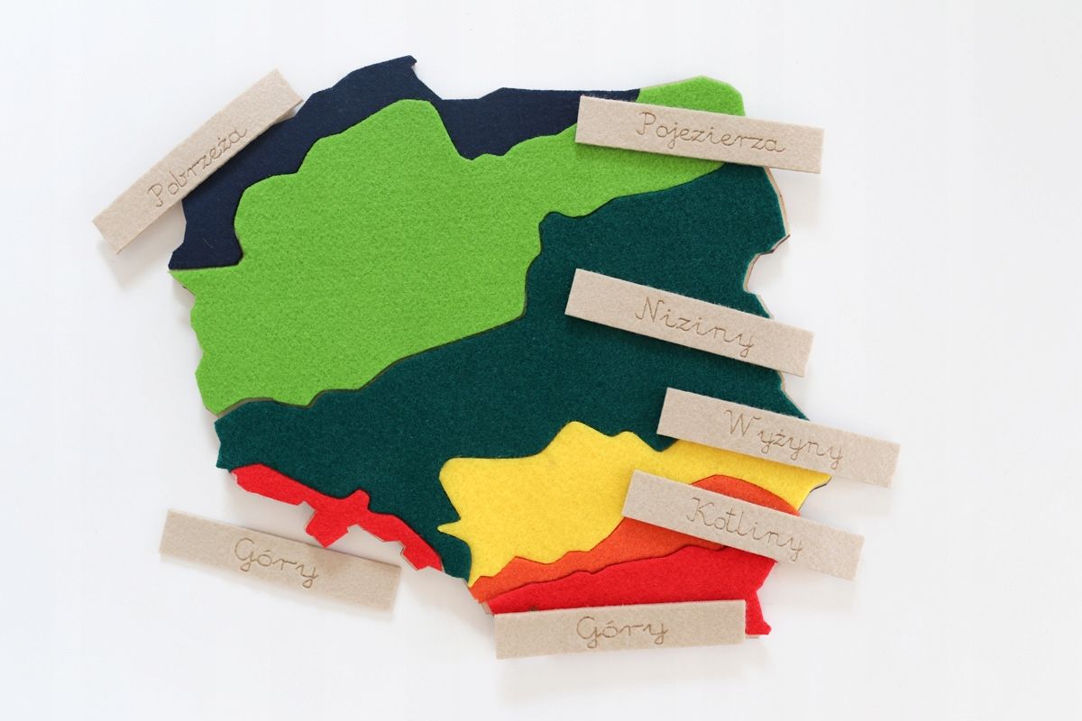 Krainy geograficzne - mata z podpisami pomoc Montessori