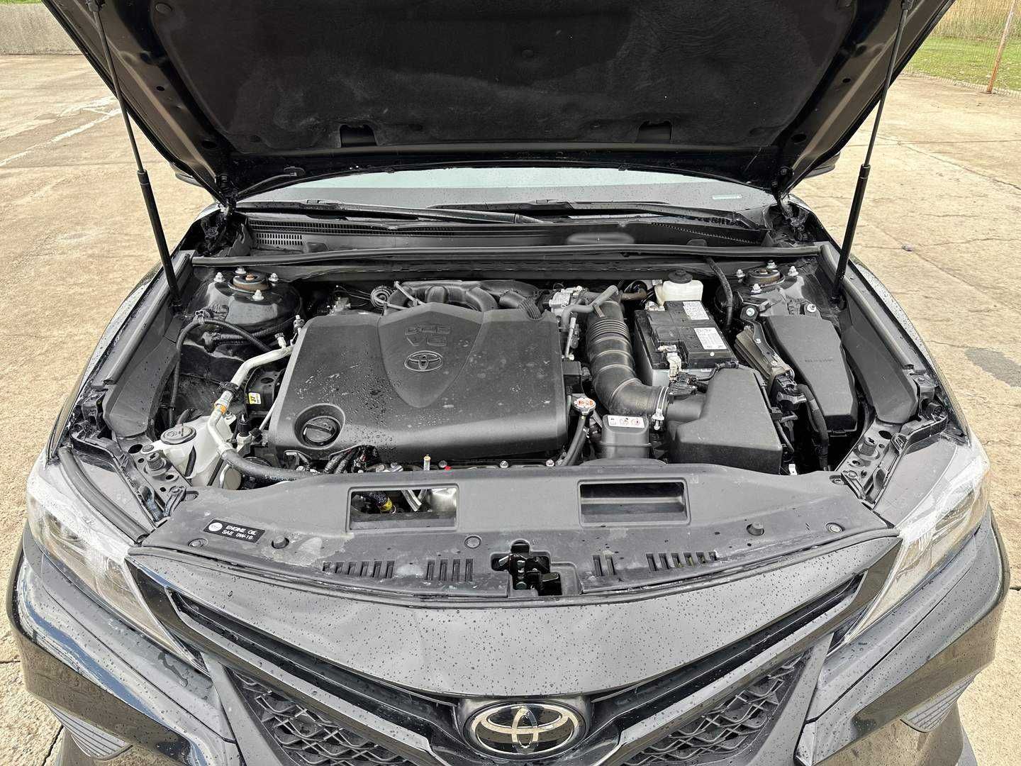 Toyota Camry 2019 VIII покоління/XV70