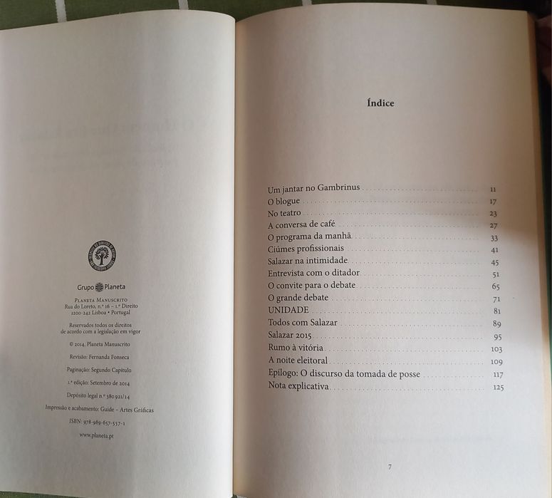 Livros em 2 mão vendo.
