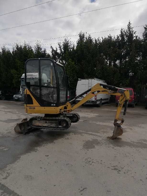 Sprzedam minikoparkę CAT 301.4c