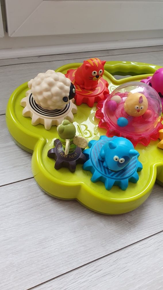 Zabawka dźwiękowa B Toys ze zwierzętami