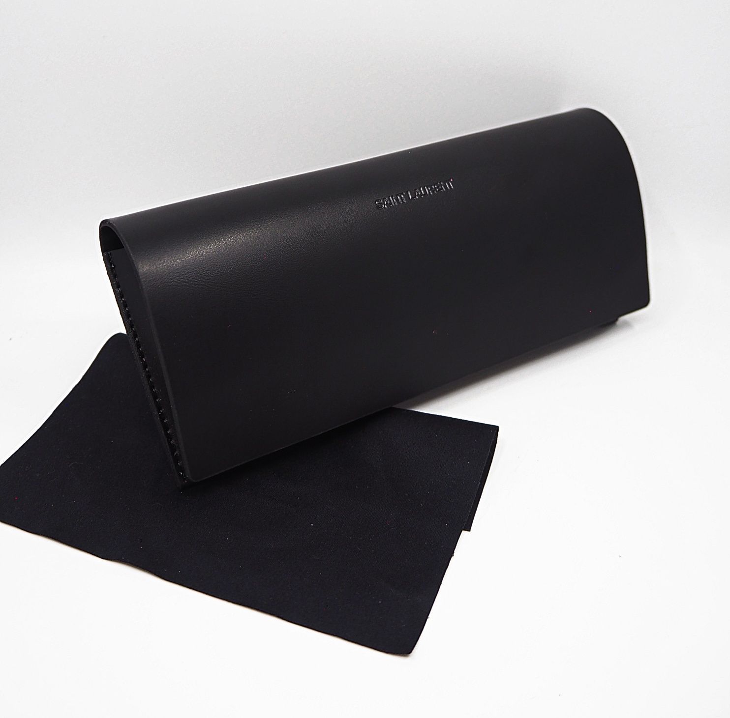 Saint Laurent etui na okulary przeciwsłoneczne