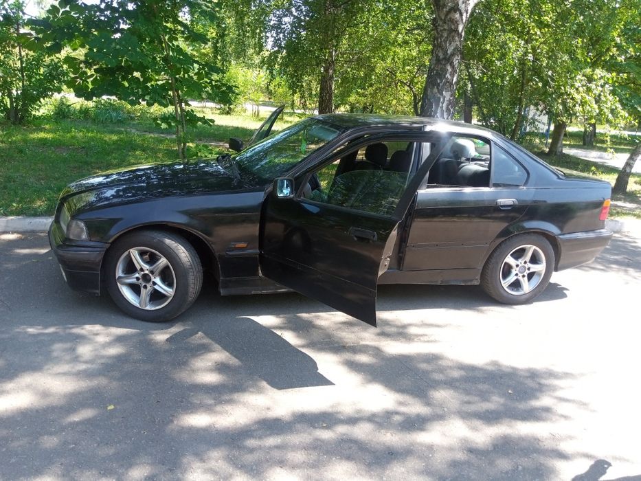 Продам авто БМВ е36