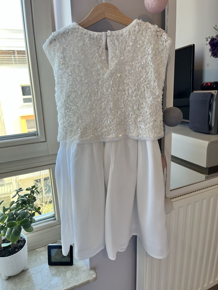 śliczna sukienka F&F 134 z cekinami elegancka