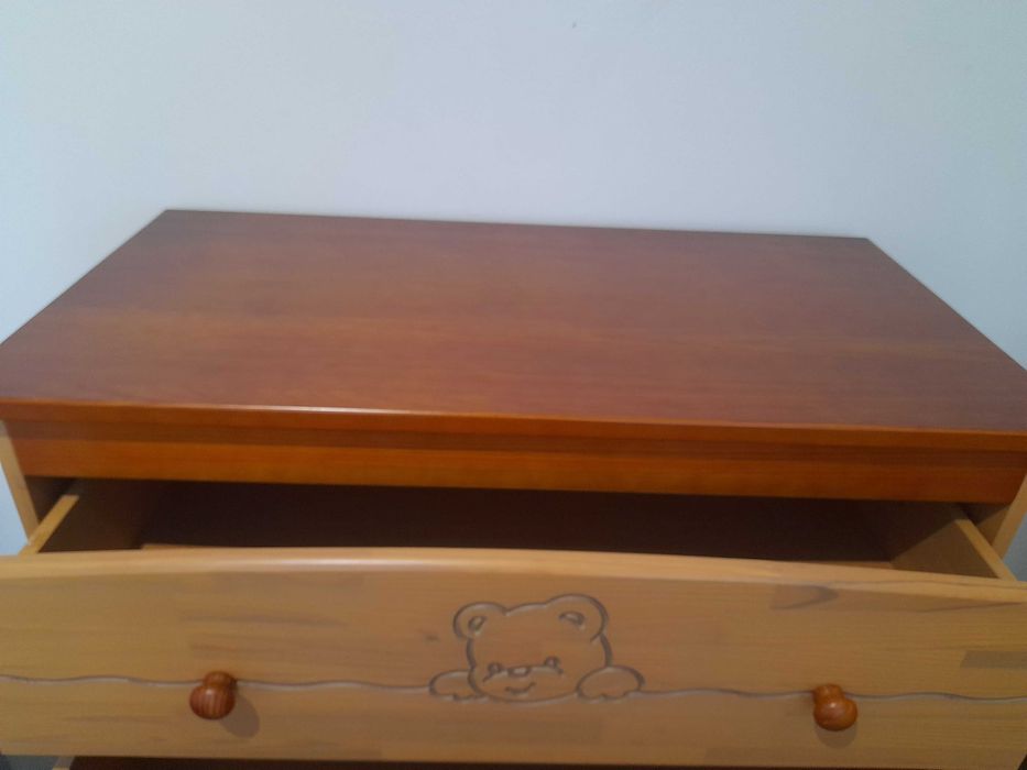 Cómoda marca trama grupo bebecar