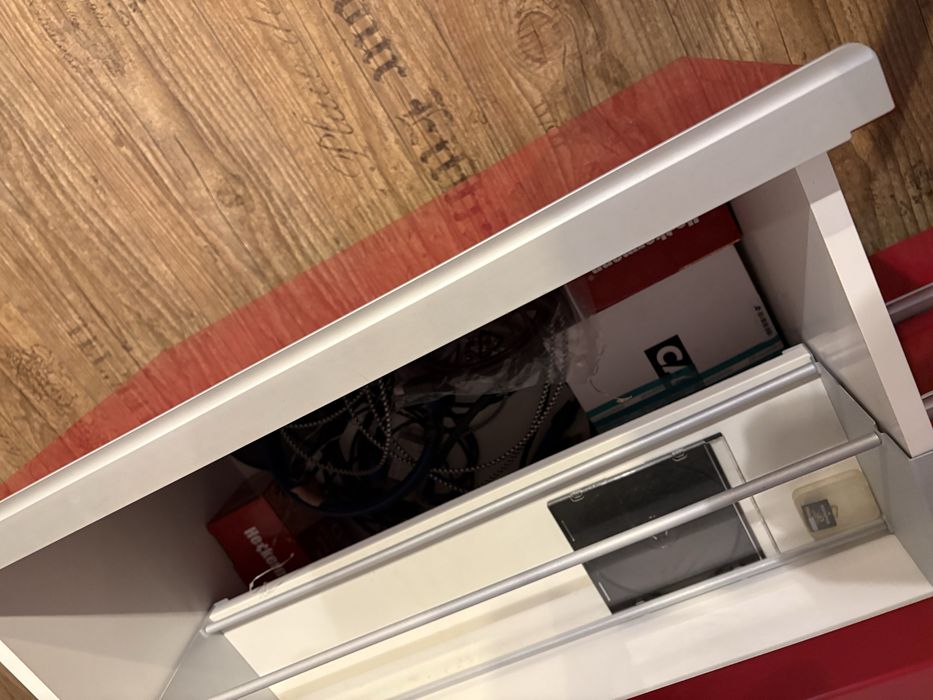 Szafka pod TV IKEA seria Besta 180 x 40 x 50wysoka