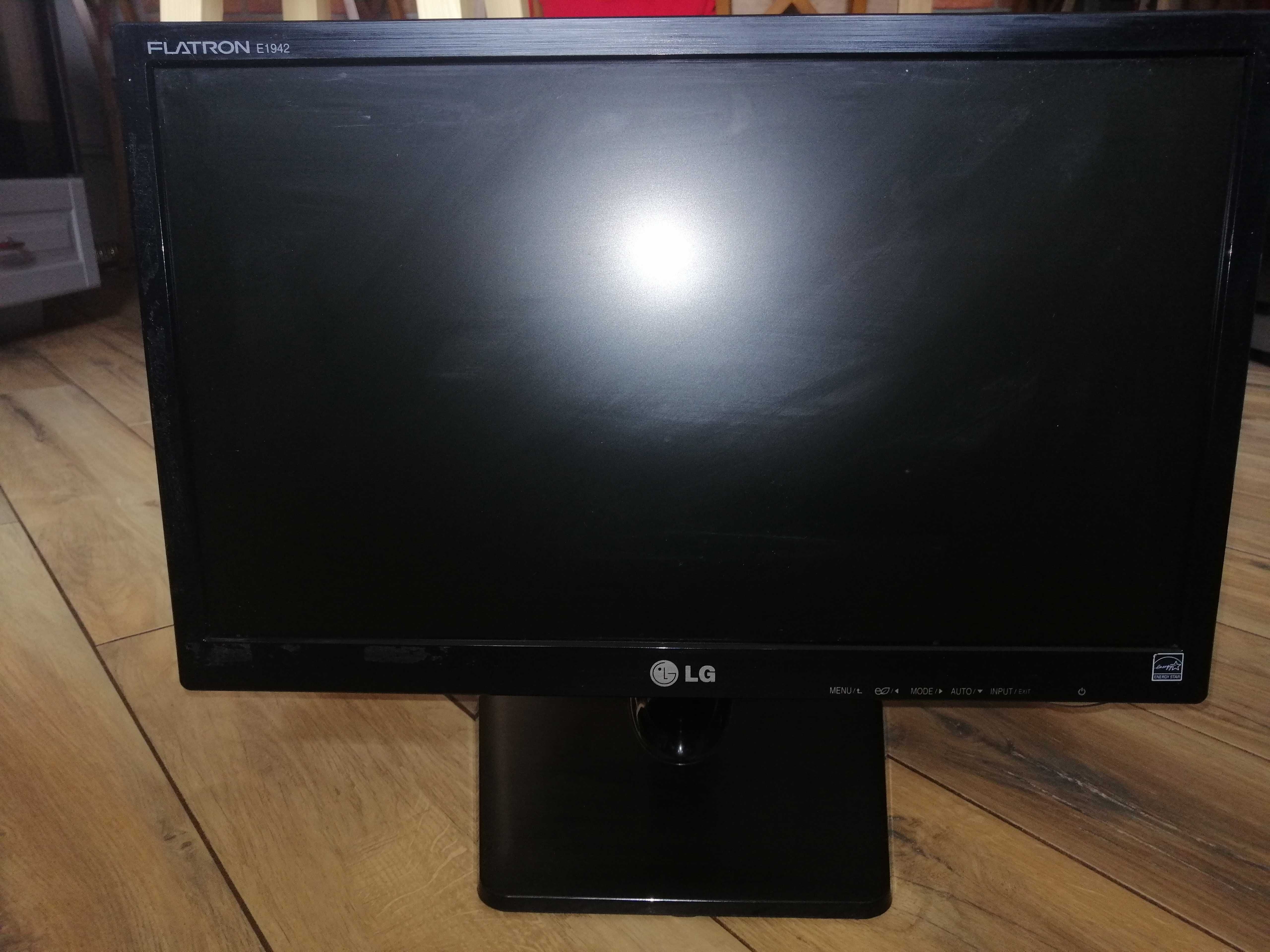 Monitor LG flatron E1942c plus kable