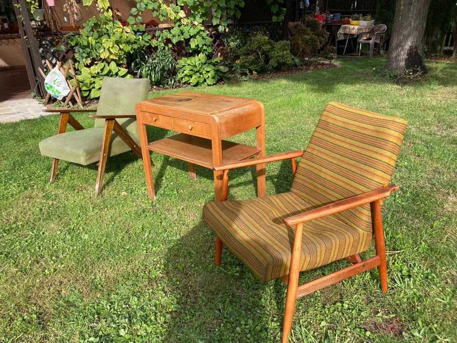 Sprzedam fotele i komodę