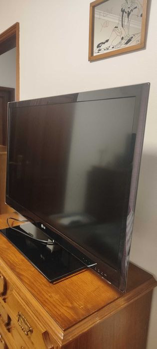 TV LG 42LW5500 42'