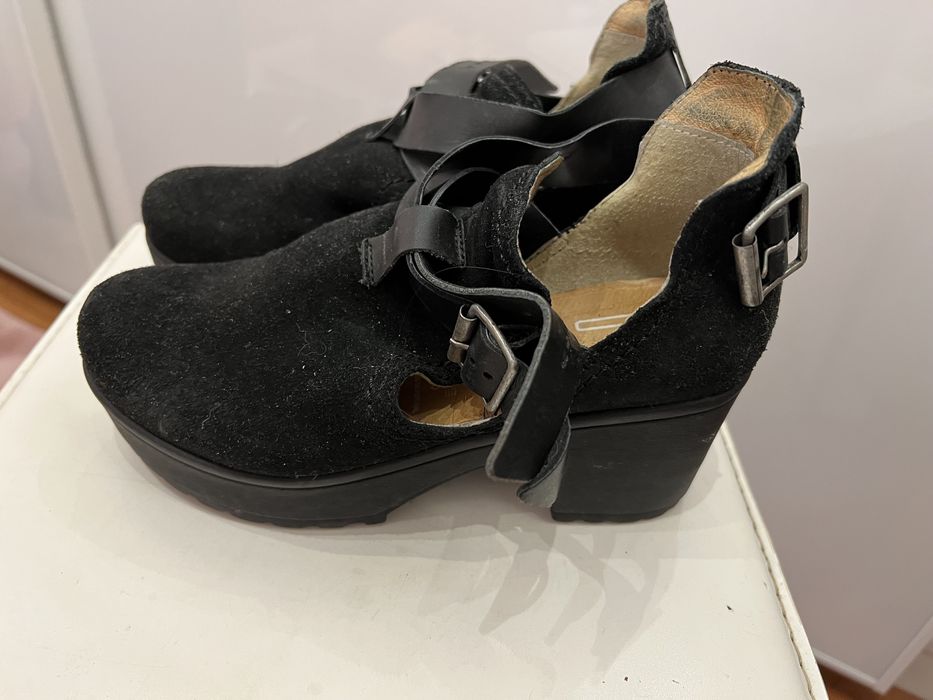 Vende-se botas pretas nr36