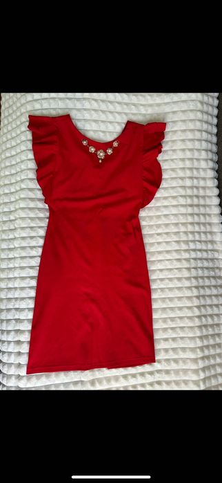 Червоне плаття розмір s