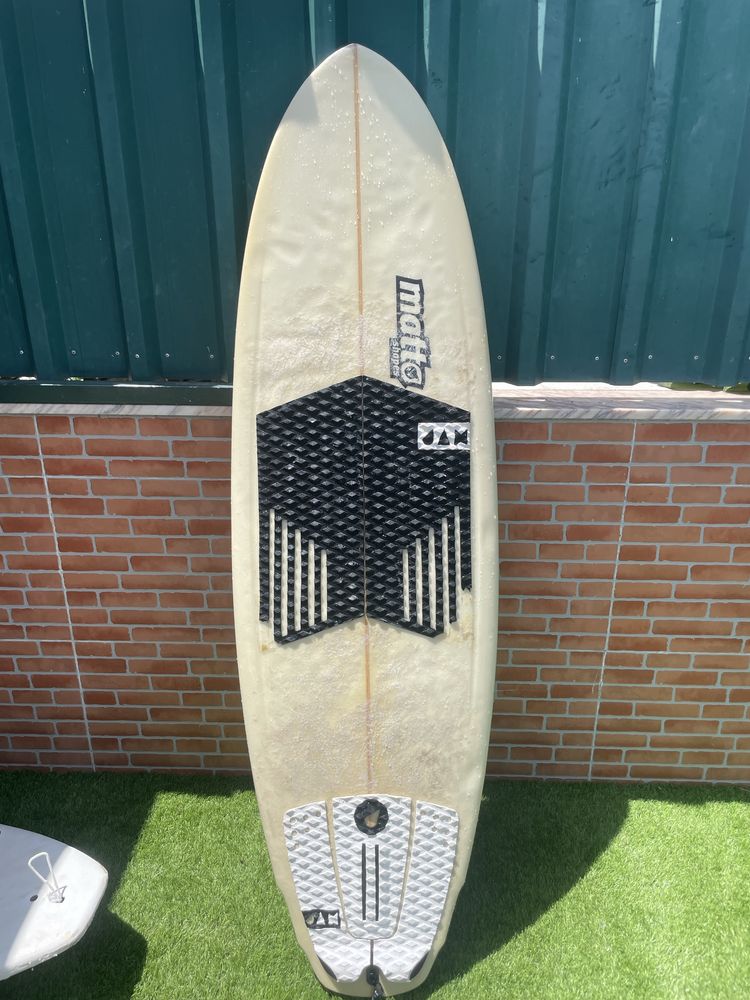 Prancha de surf Matta 5’8
